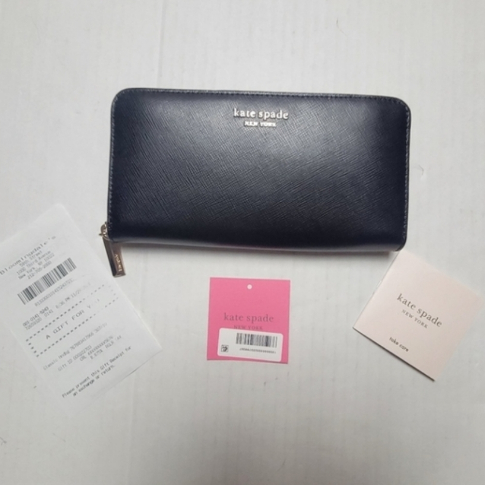 Kate Spade Wallet - Picture 2 of 13